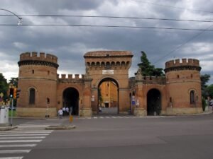 porta cittadina di Bologna