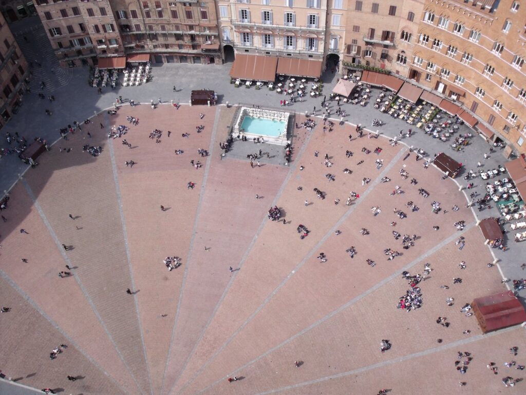 principale piazza di Siena