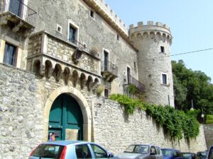castello di Monteroduni