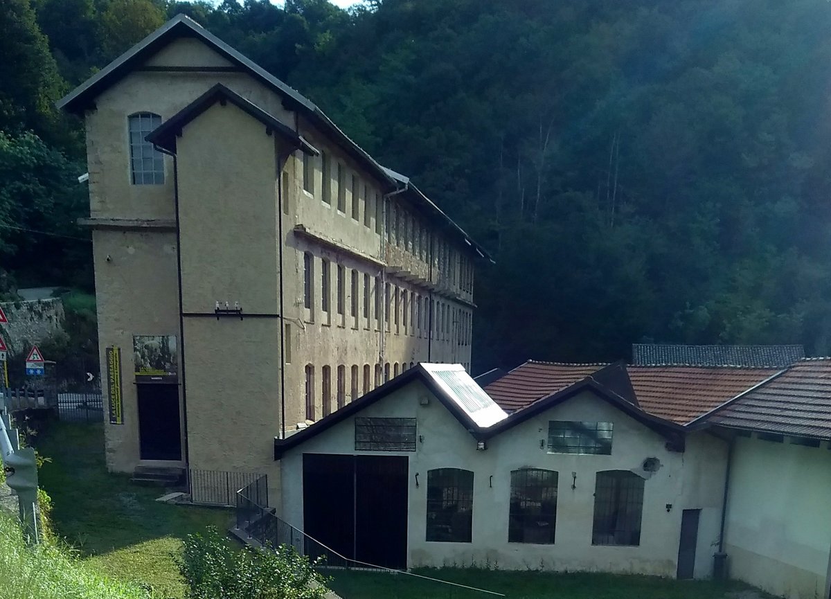 Fábrica de la rueda