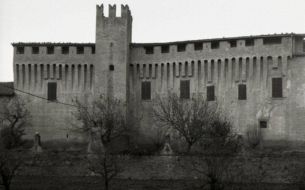 castello di Maccastorna