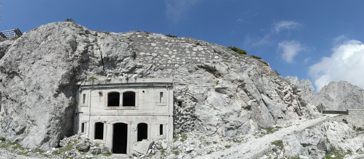 Copertina itinerario 图达约堡：建于1884年的奥匈帝国堡垒，可全景俯瞰多洛米蒂山脉