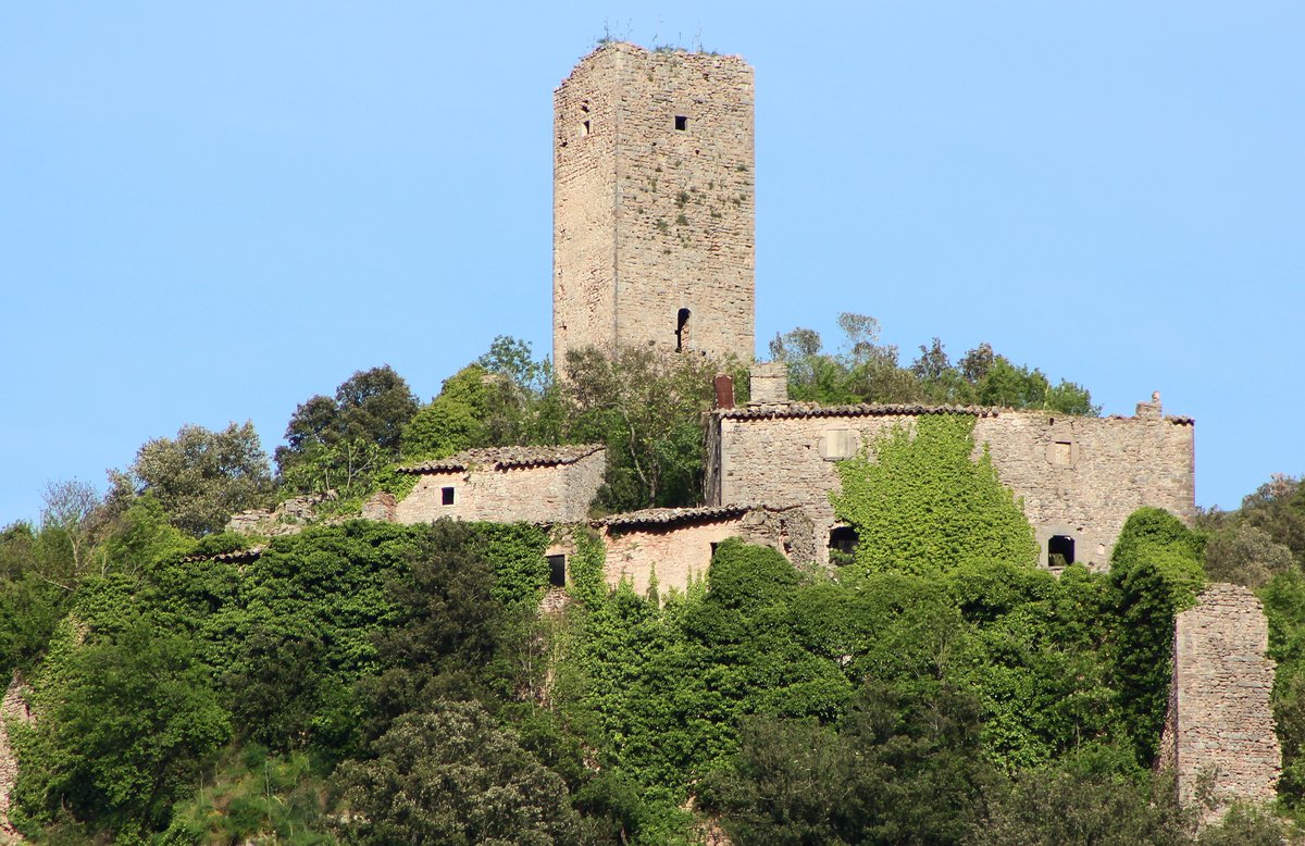 قلعة أمبريانو