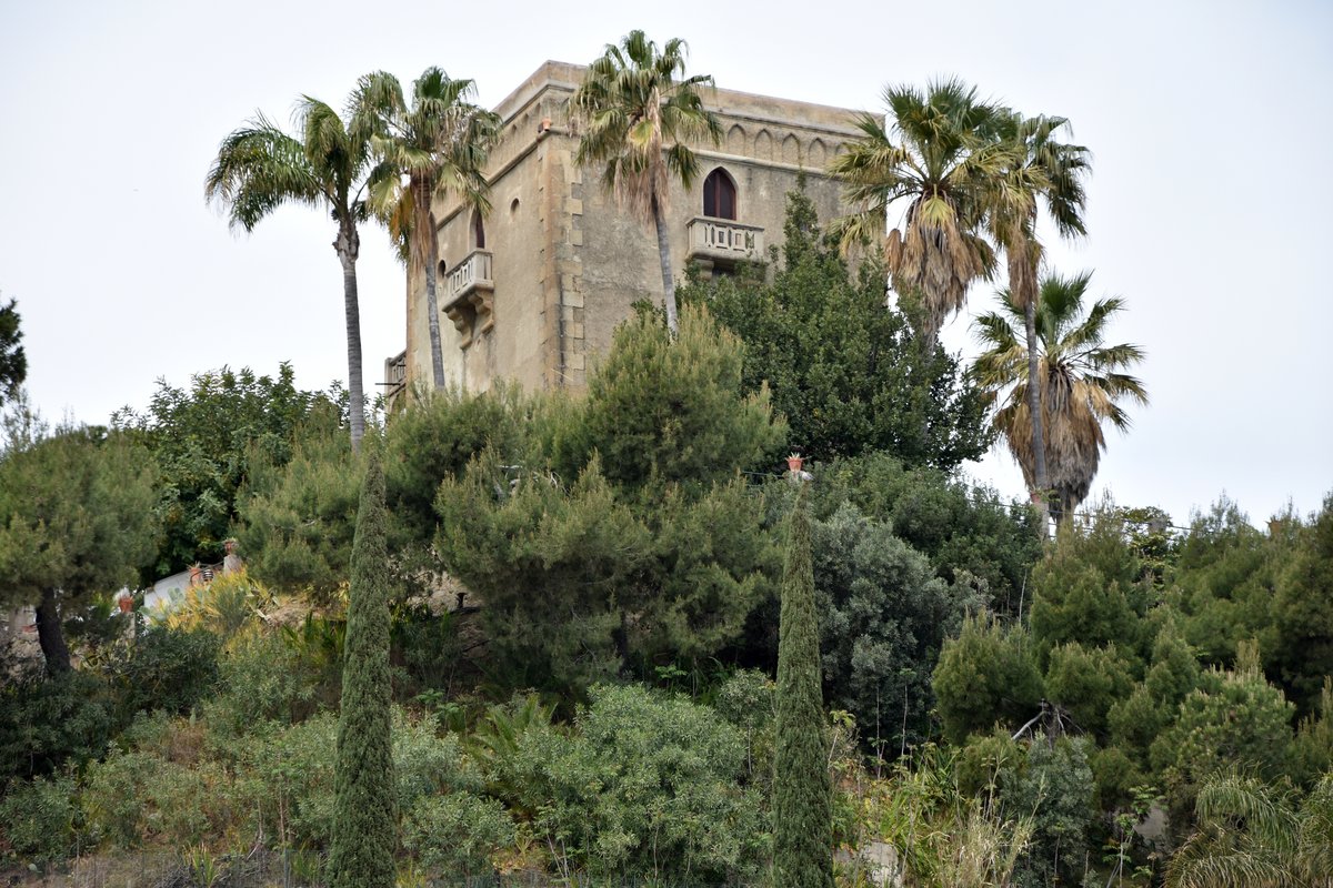 Tour de Charles Quint