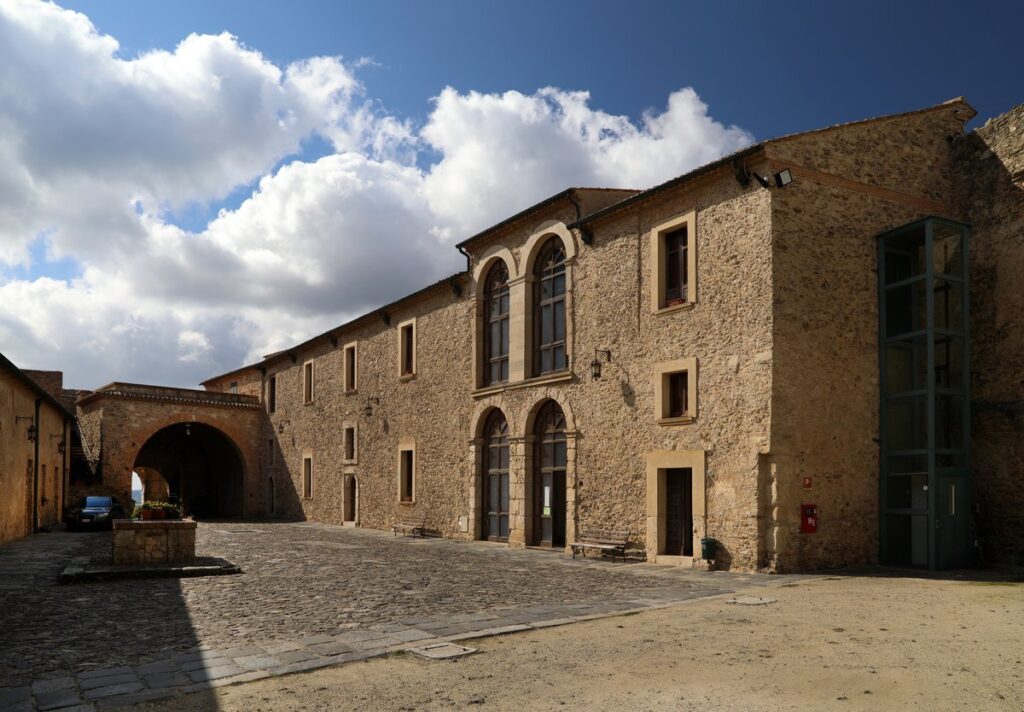 museo statale italiano a Vibo Valentia