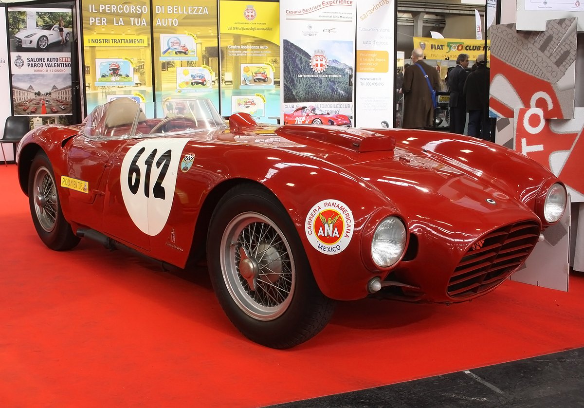 Copertina itinerario 福贝洛文森佐·蓝旗亚博物馆：诞生故居中的原始纪念品与标志性汽车