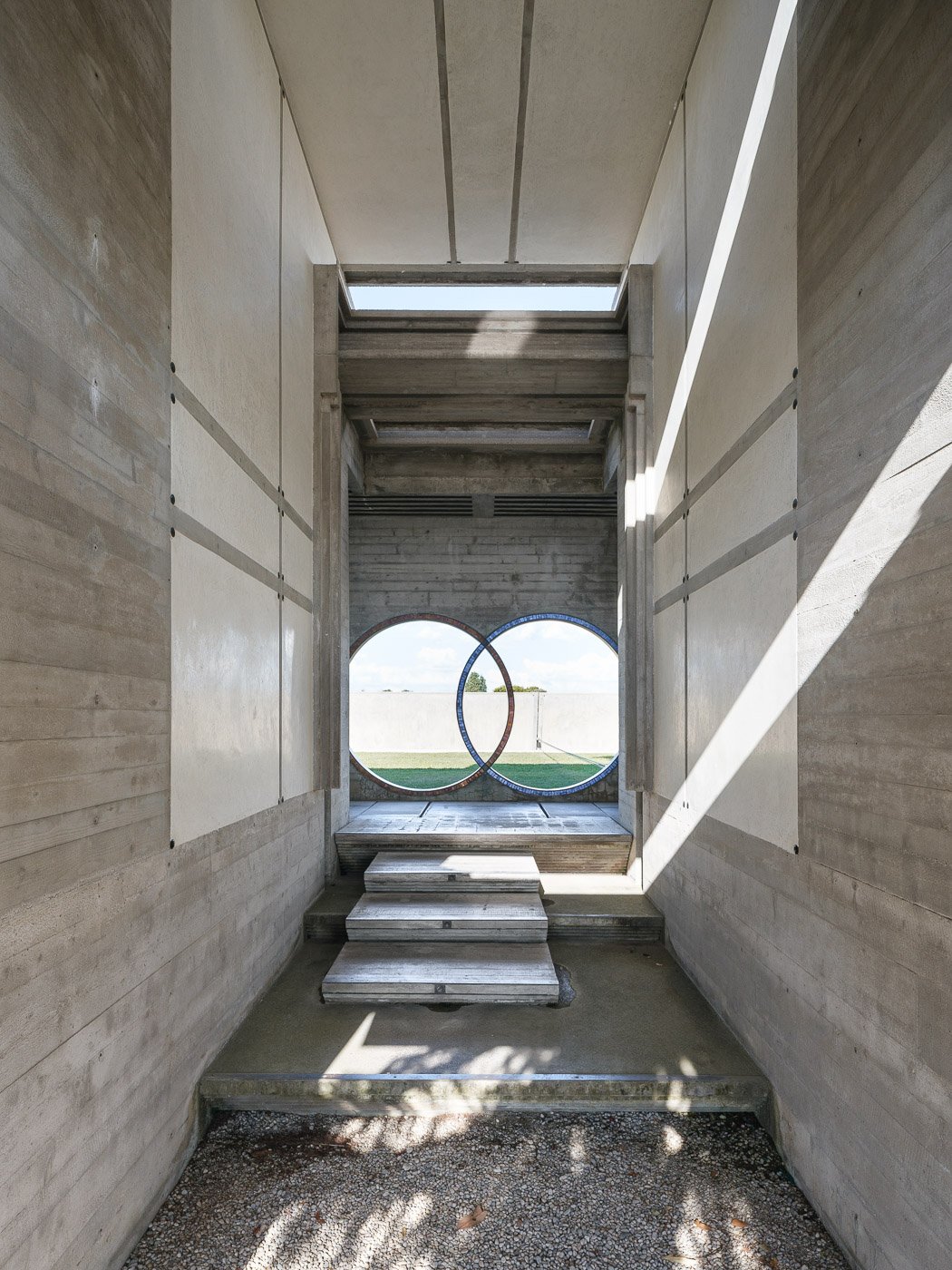 Гробница Брион