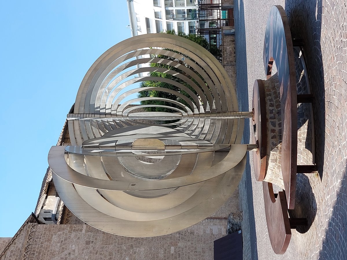 Формы в эволюции пространства № 1