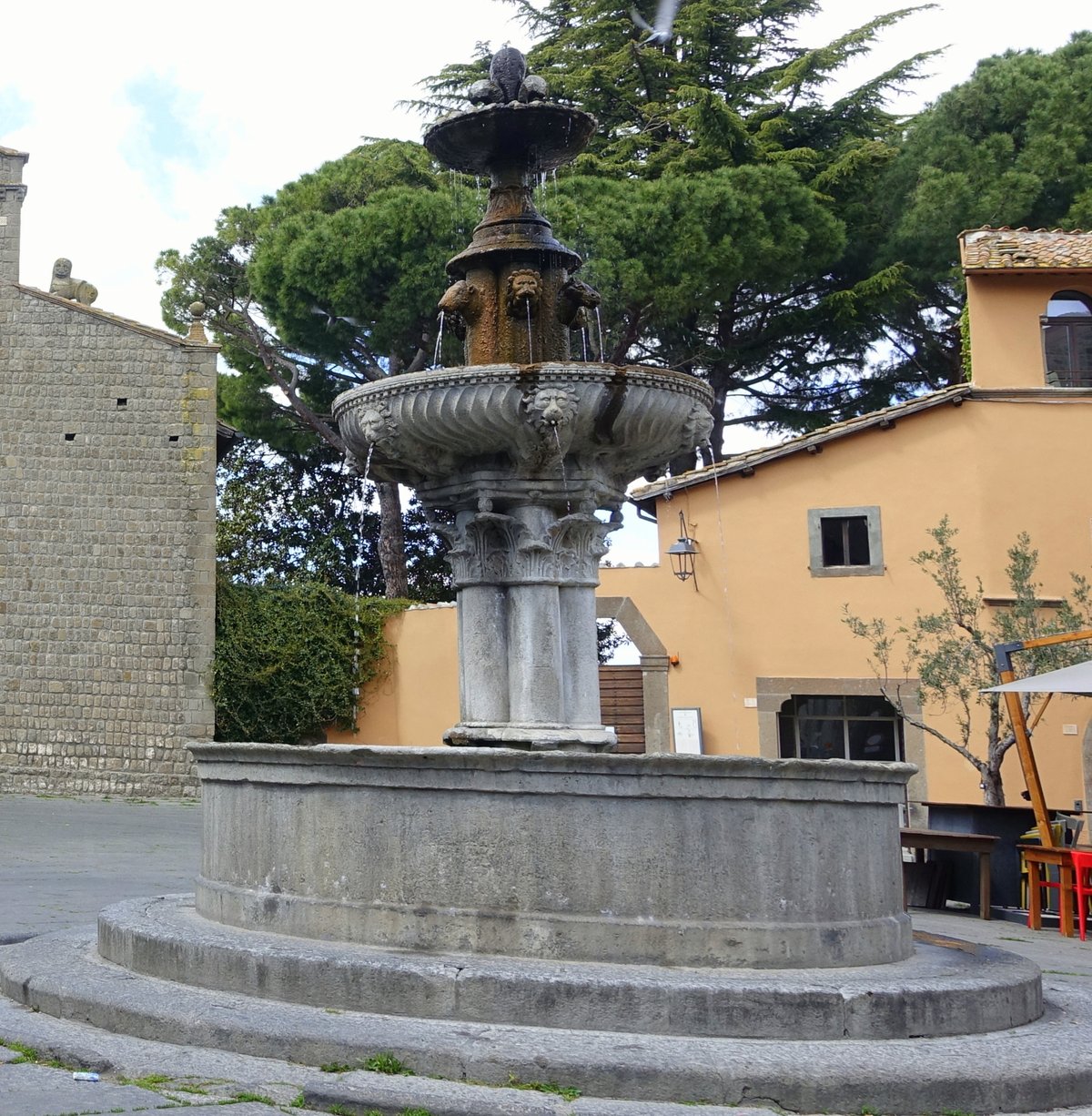 Gesù Fountain