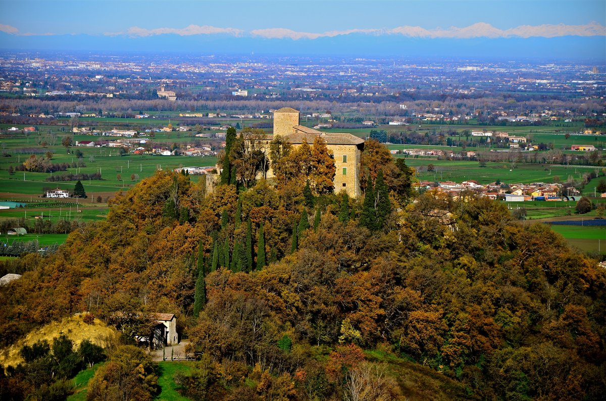 قلعة بيانيلو