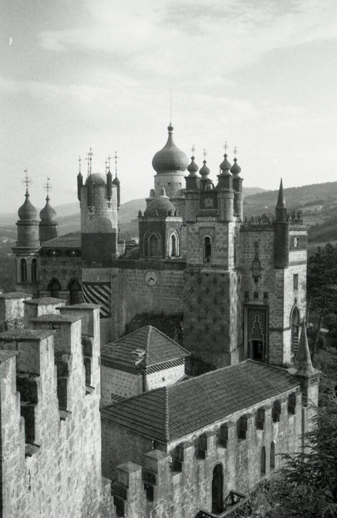 castello nel comune italiano di Grizzana Morandi (BO)