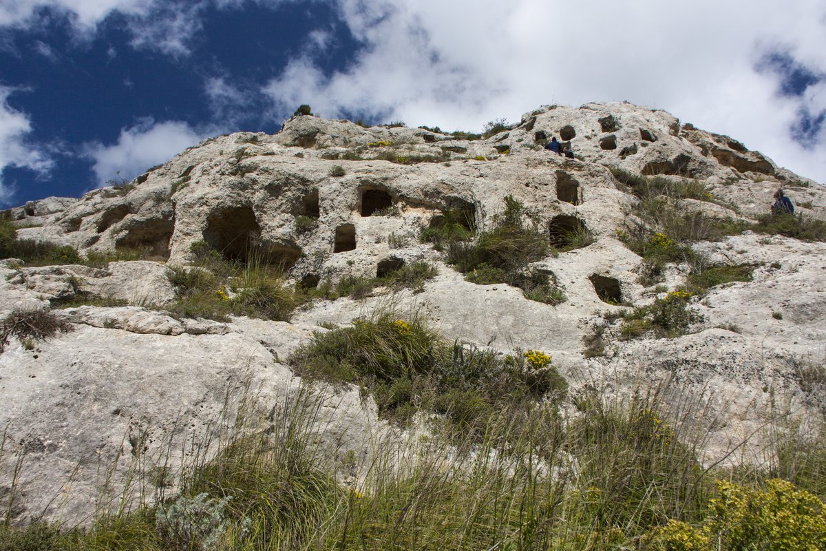 Некрополь Реальмезе