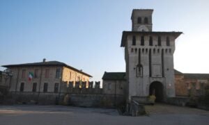 castello nel comune di Redondesco