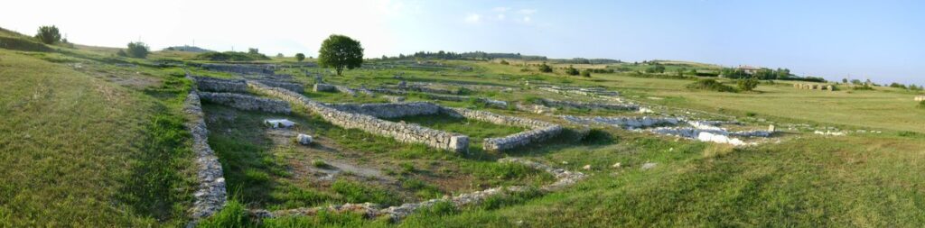 antica città in Abruzzo e sito archeologico nel comune italiano di Montenerodomo (CH)