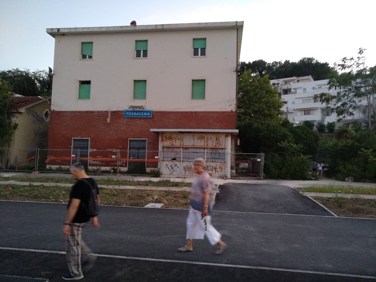 محطة فوساتشيزيا القديمة