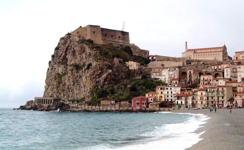 Château Ruffo de Scilla