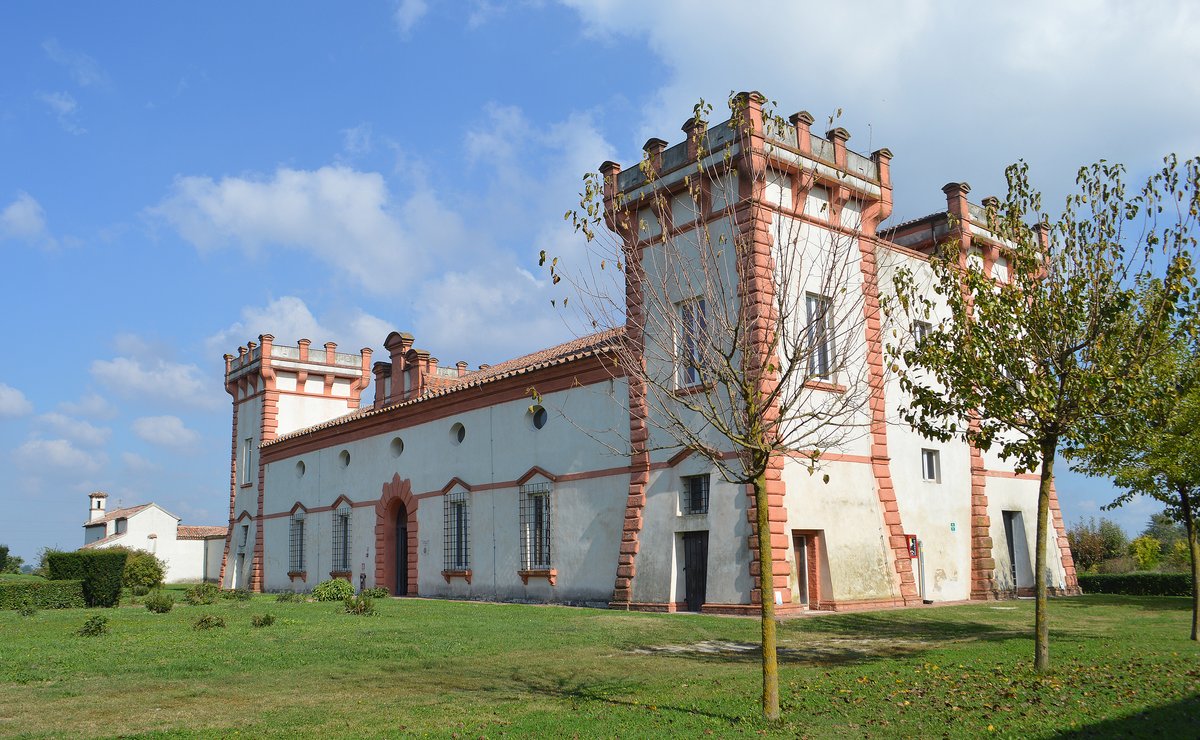 韦尔吉内塞的埃斯滕塞宫