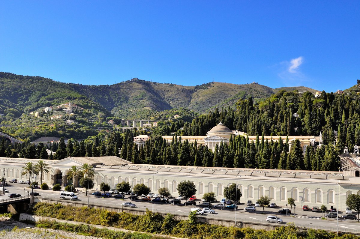 Copertina itinerario Cimitero Monumentale di Staglieno: sculture di Monteverde e tombe di Mazzini