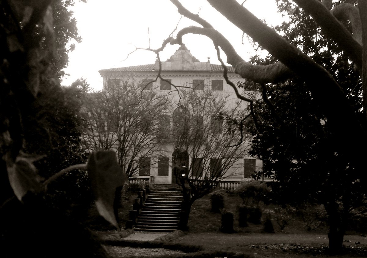 Copertina itinerario Villa Varda Brugnera: arquitectura neoclásica y jardín a la italiana