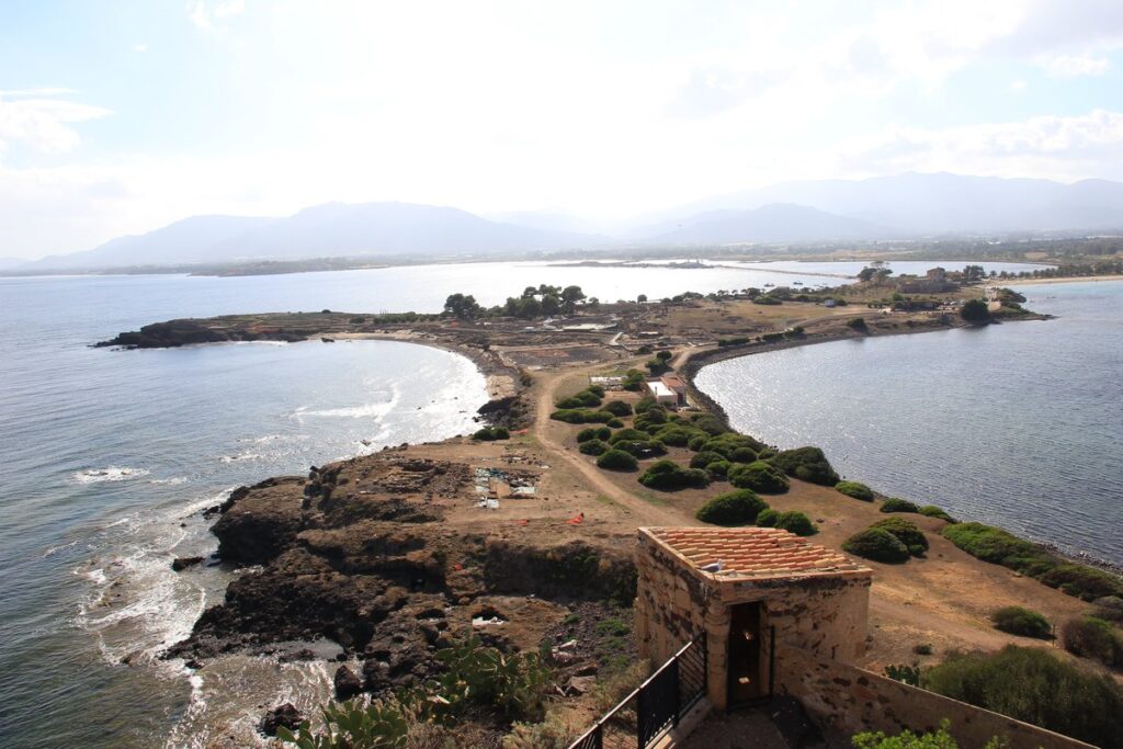 città della Sardegna antica e sito archeologico nel comune italiano di Pula (CA)