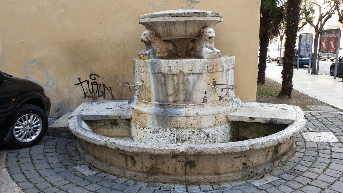 نافورة الكلاب