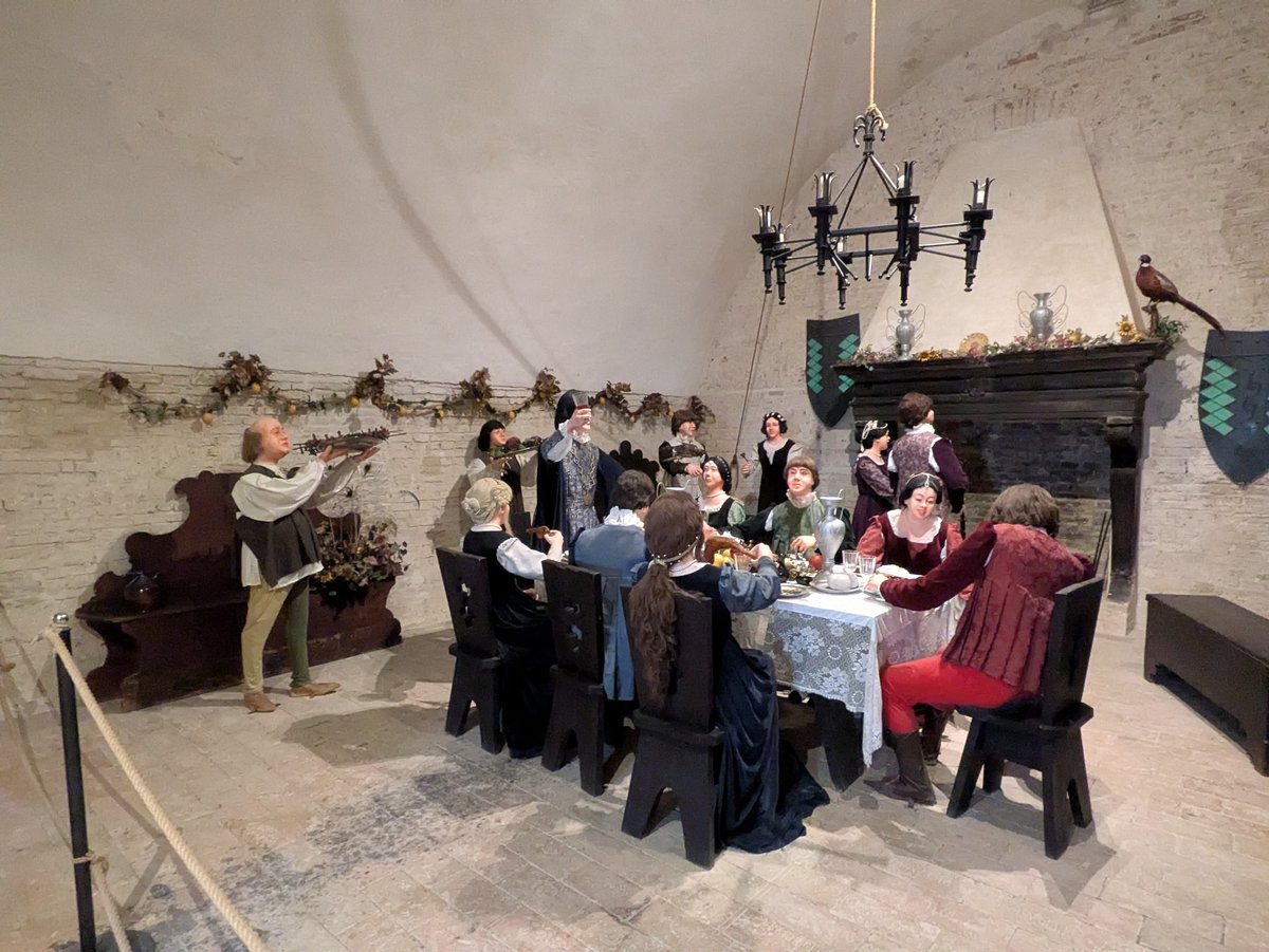 Copertina itinerario Museo di rievocazione storica Mondavio: armature, armi e ambienti ricostruiti nella Rocca Roveresca