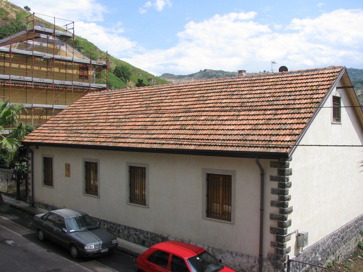 Copertina itinerario أنتيكاريوم فرانكافيلا: آثار يونانية-صقلية من مدينة ناكسوس القديمة في صقلية