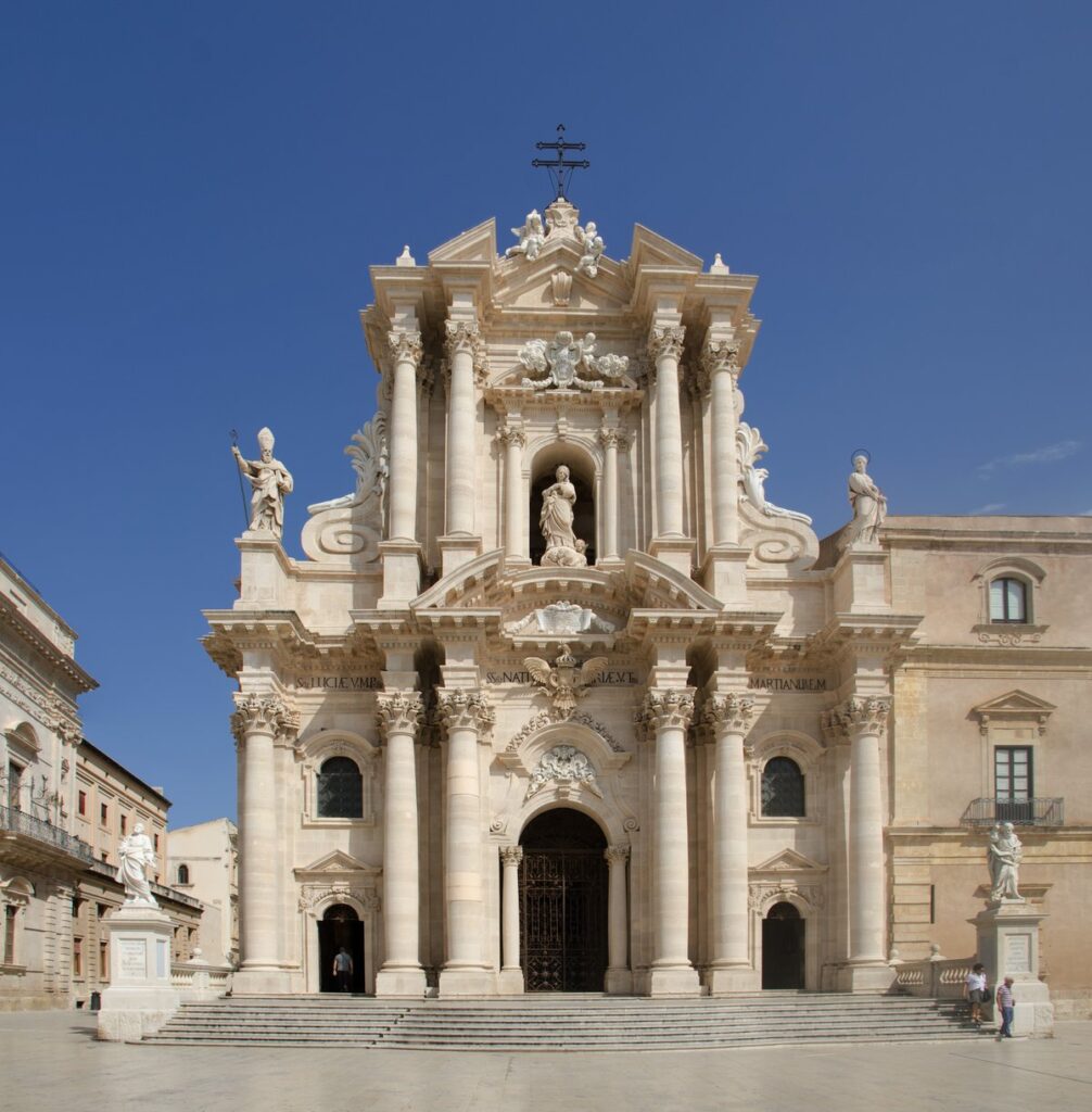 edificio religioso di Siracusa, Italia