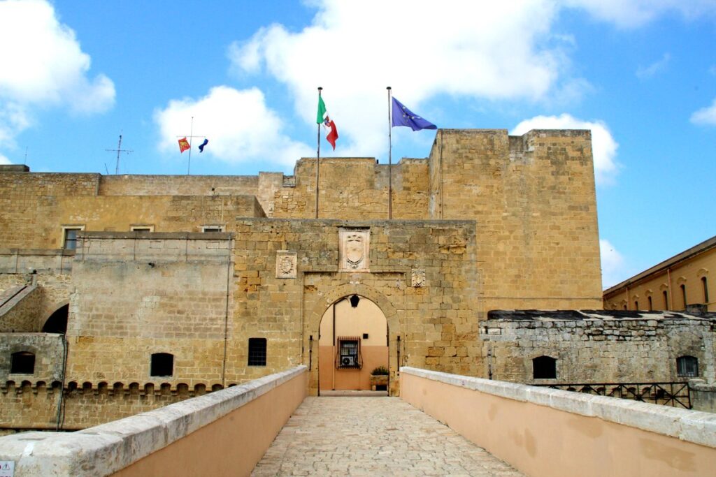 castello di Brindisi, Italia