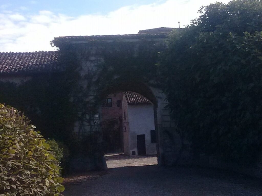 building in Gragnano Trebbiense, Italy