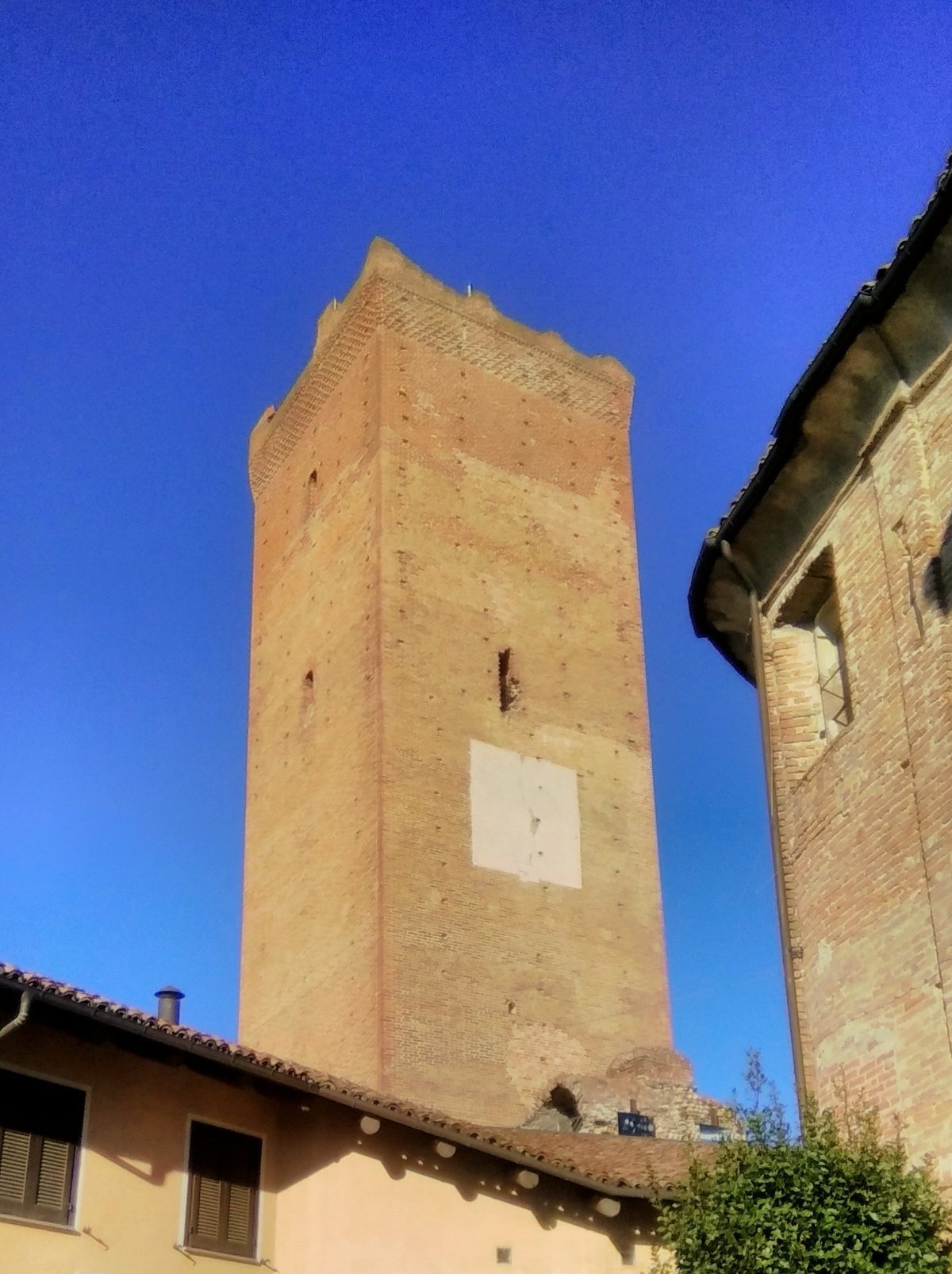 Barbaresco Tower