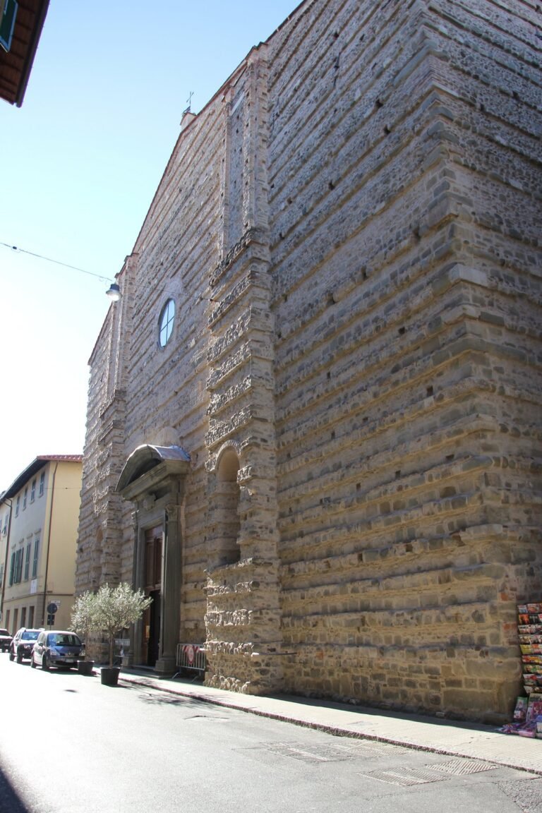 edificio religioso di Pistoia